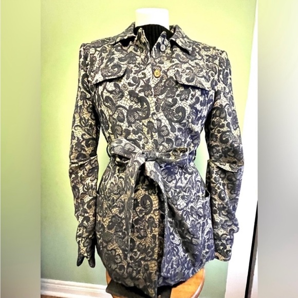 Walter Baker Brocade Tie Front Jacket - Picture 3 of 16